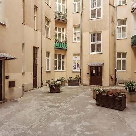 Rent Like Bagatela 13 Apartman
